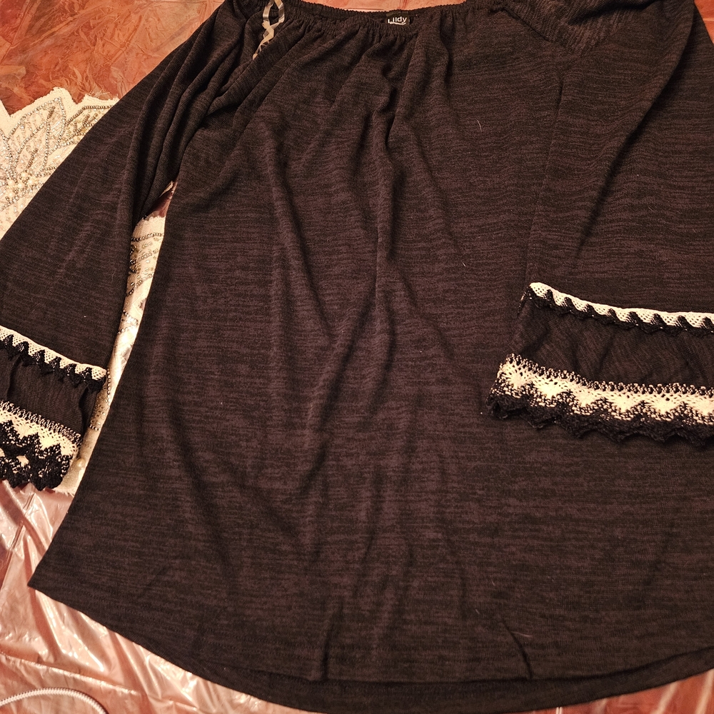Lilly Pulitzer Elegant Black Top